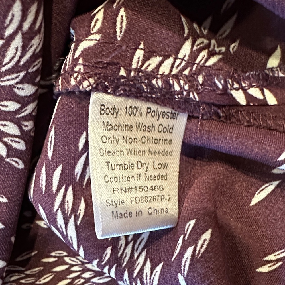 fun 2 fun Plum Floral V-Neck Blouse - Picture 3 of 8